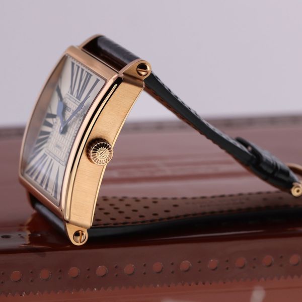 Roger Dubuis Golden Square G43.14.5.G55.7A